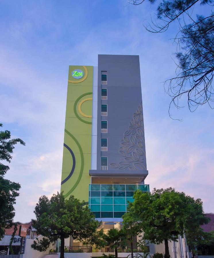 Zest Parang Raja Solo By Swiss-Belhotel International Bonorejo Exterior foto